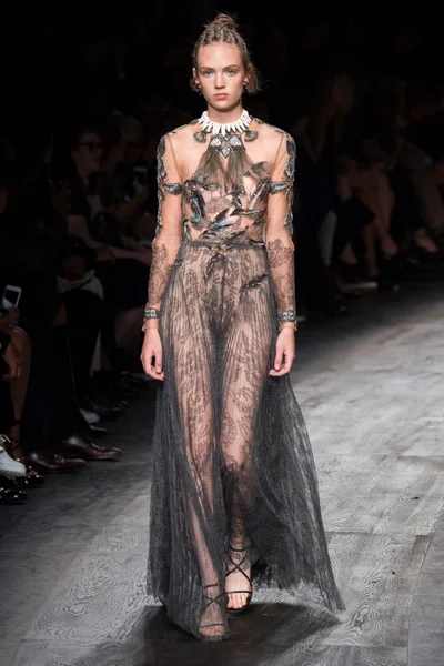 Look 85